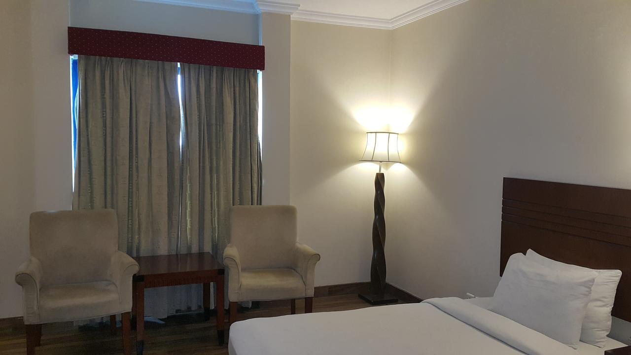 Savoey Hotel 拉合尔 外观 照片
